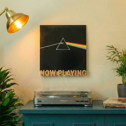 Now playing light Wood